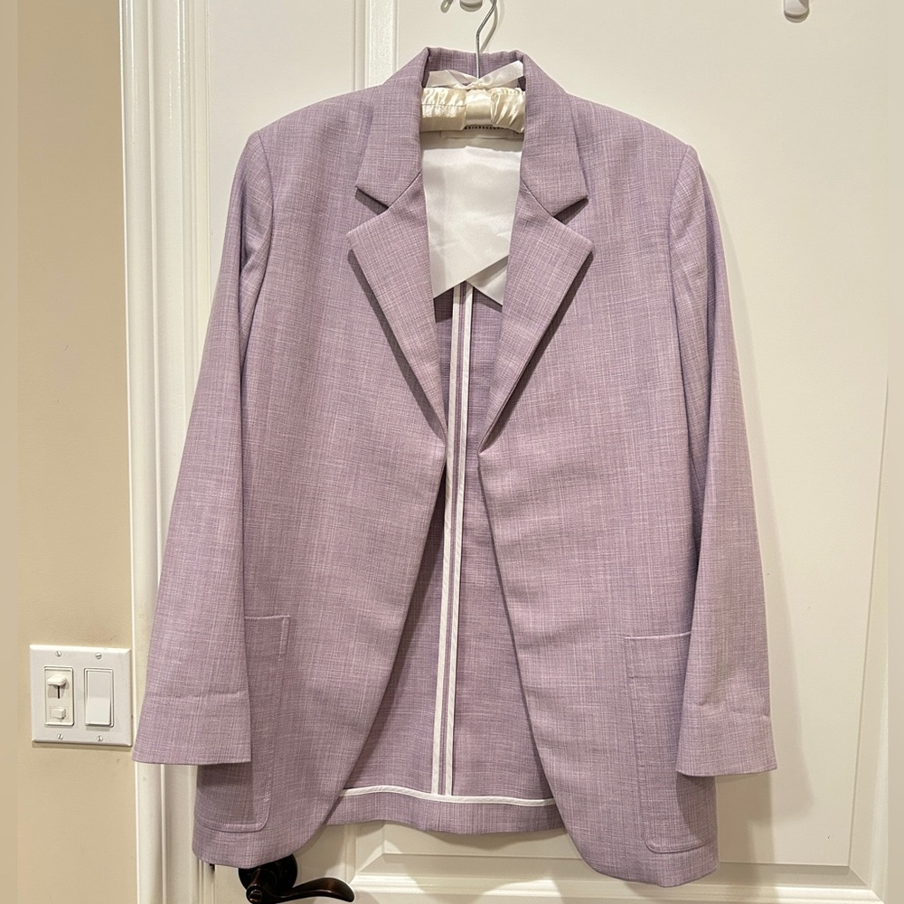 Victoria Beckham single breasted blazer in lilac color